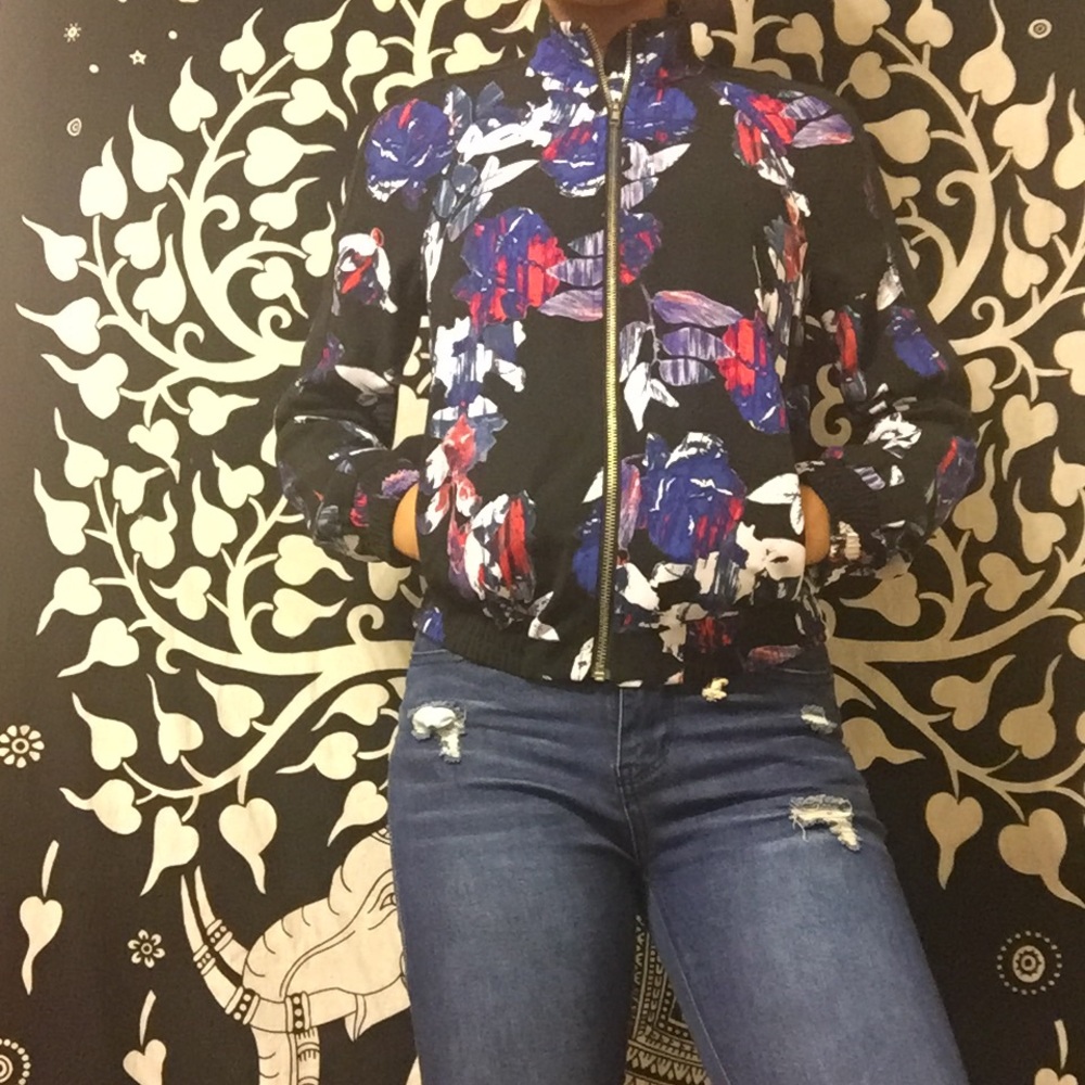 Graphic bomber jacket